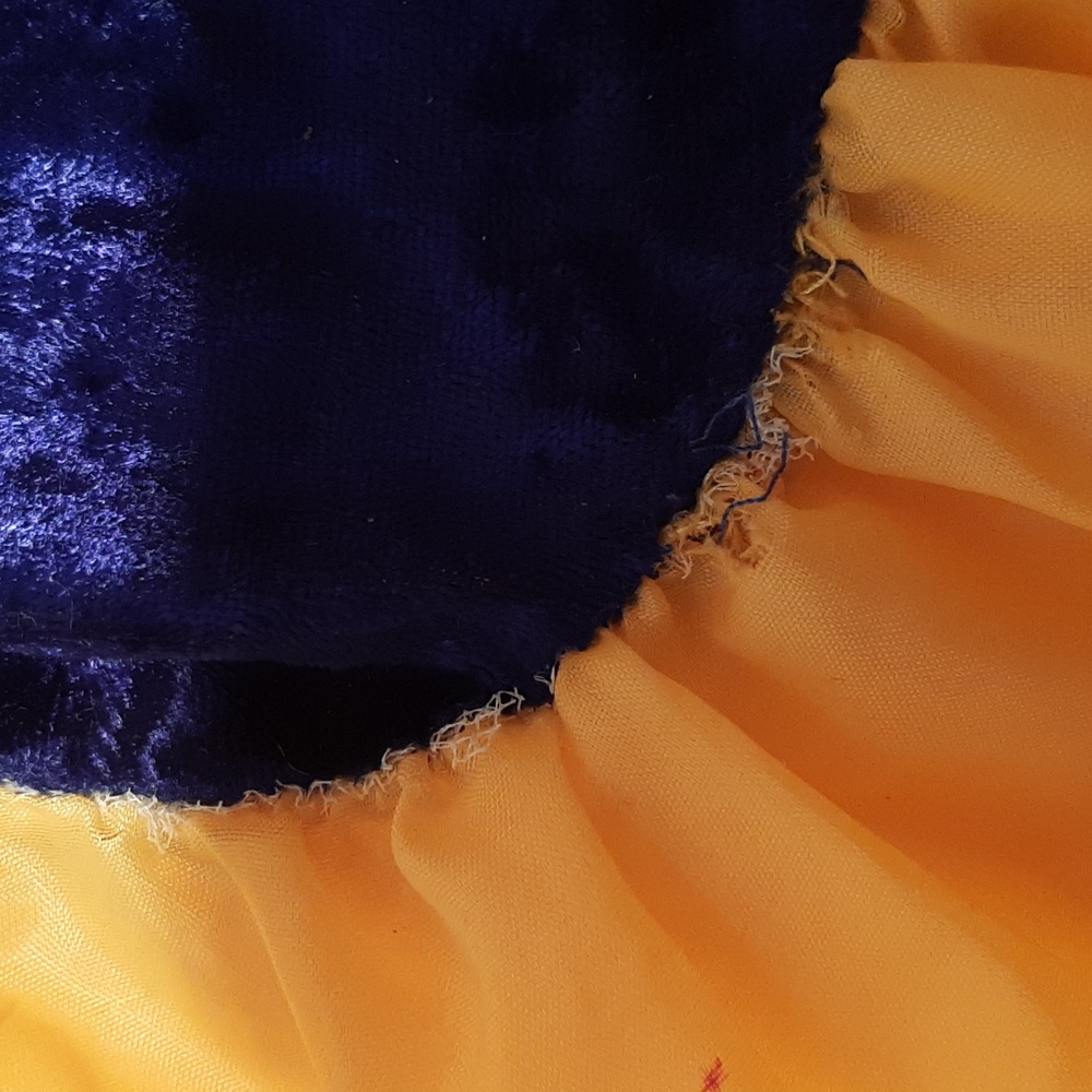 Disney Snow White Kids Costume - Blue, Red, and Yellow And Matching Purse - Picture 8 of 12